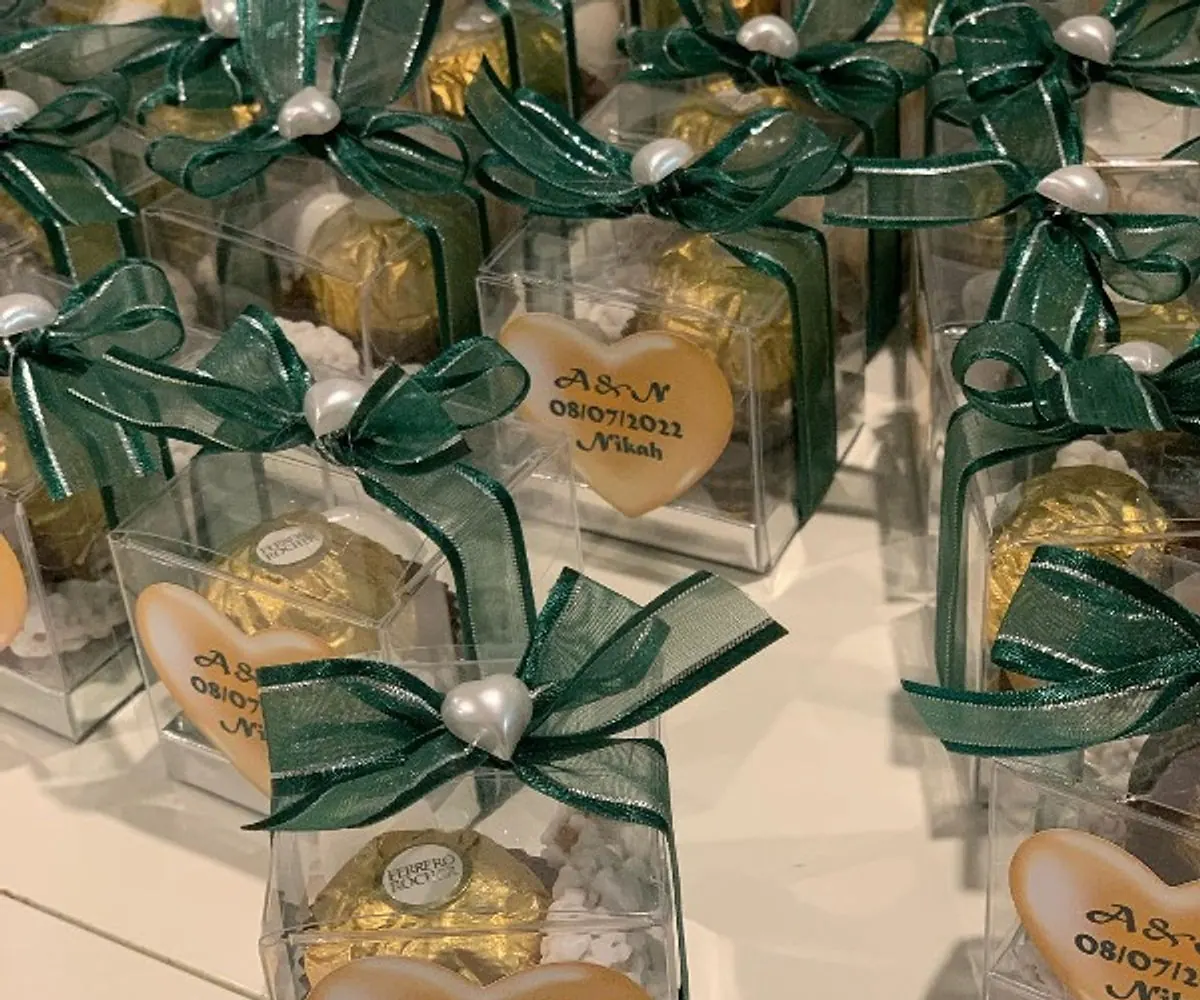 small Clear Bonbonniere boxes