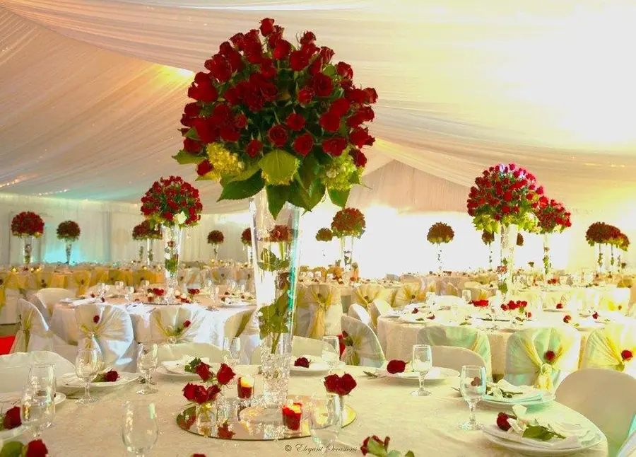 Reception tablescape styling