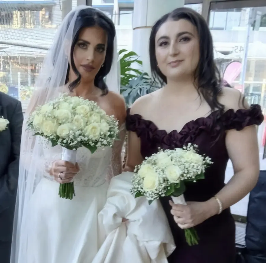 Wedding bouquet floral styling