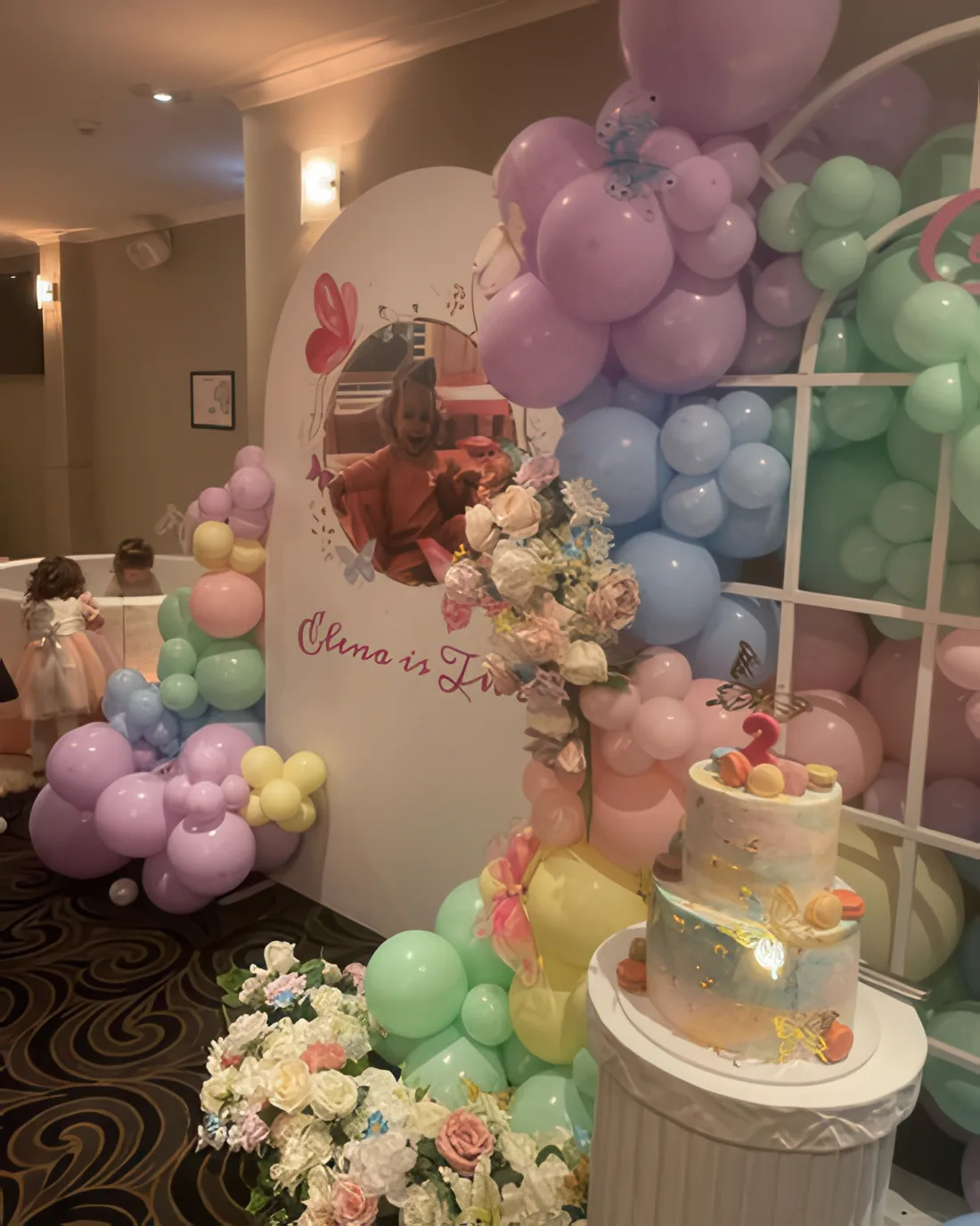 Balloongarlands 06