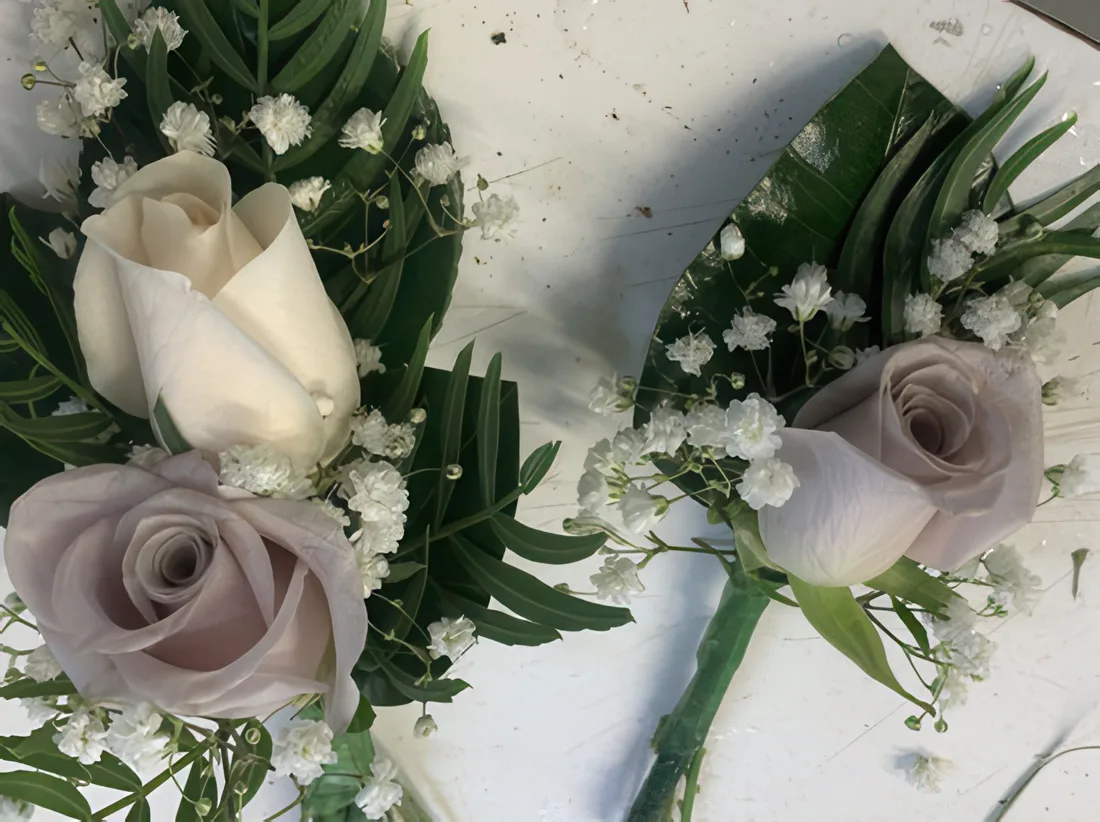 Buttonholes 06
