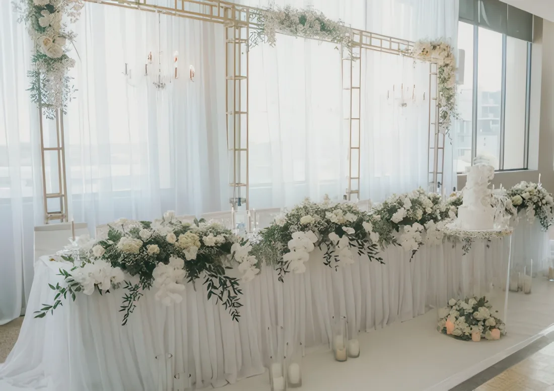 Bridal Table Decor 08