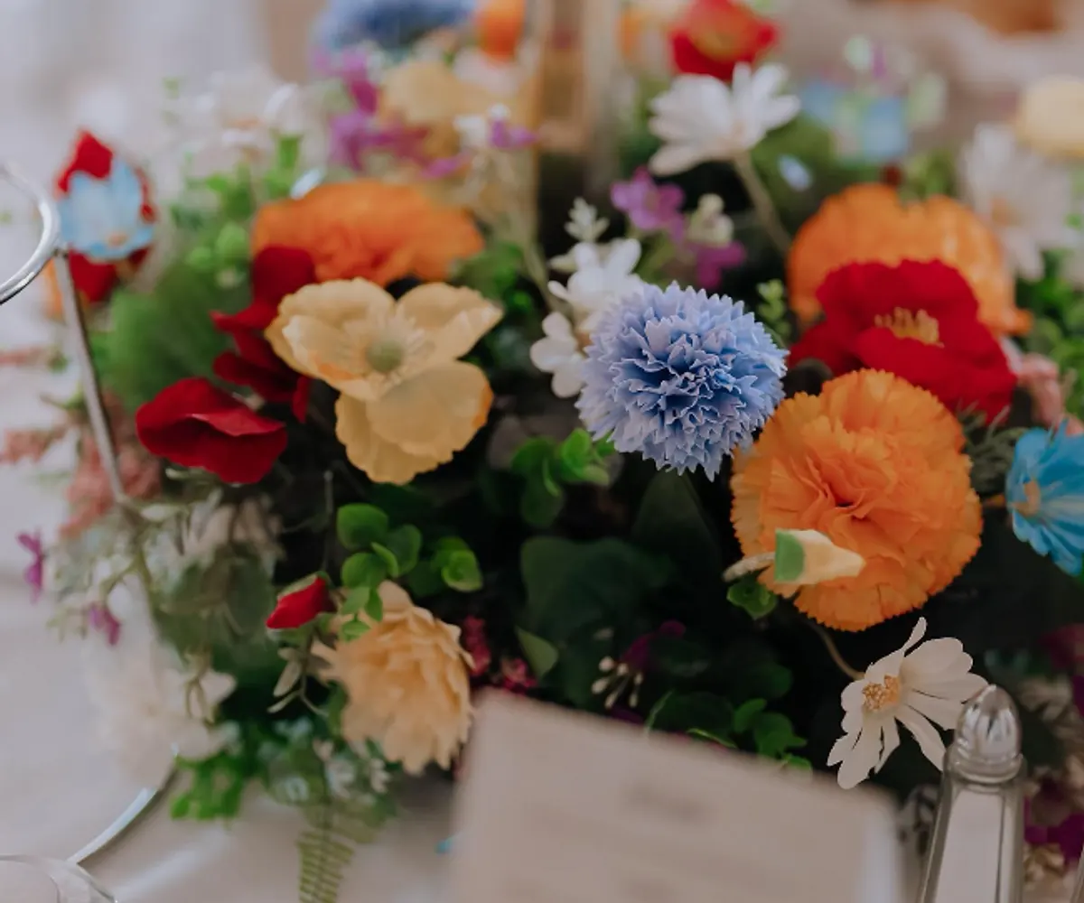 Artificial centrepieces