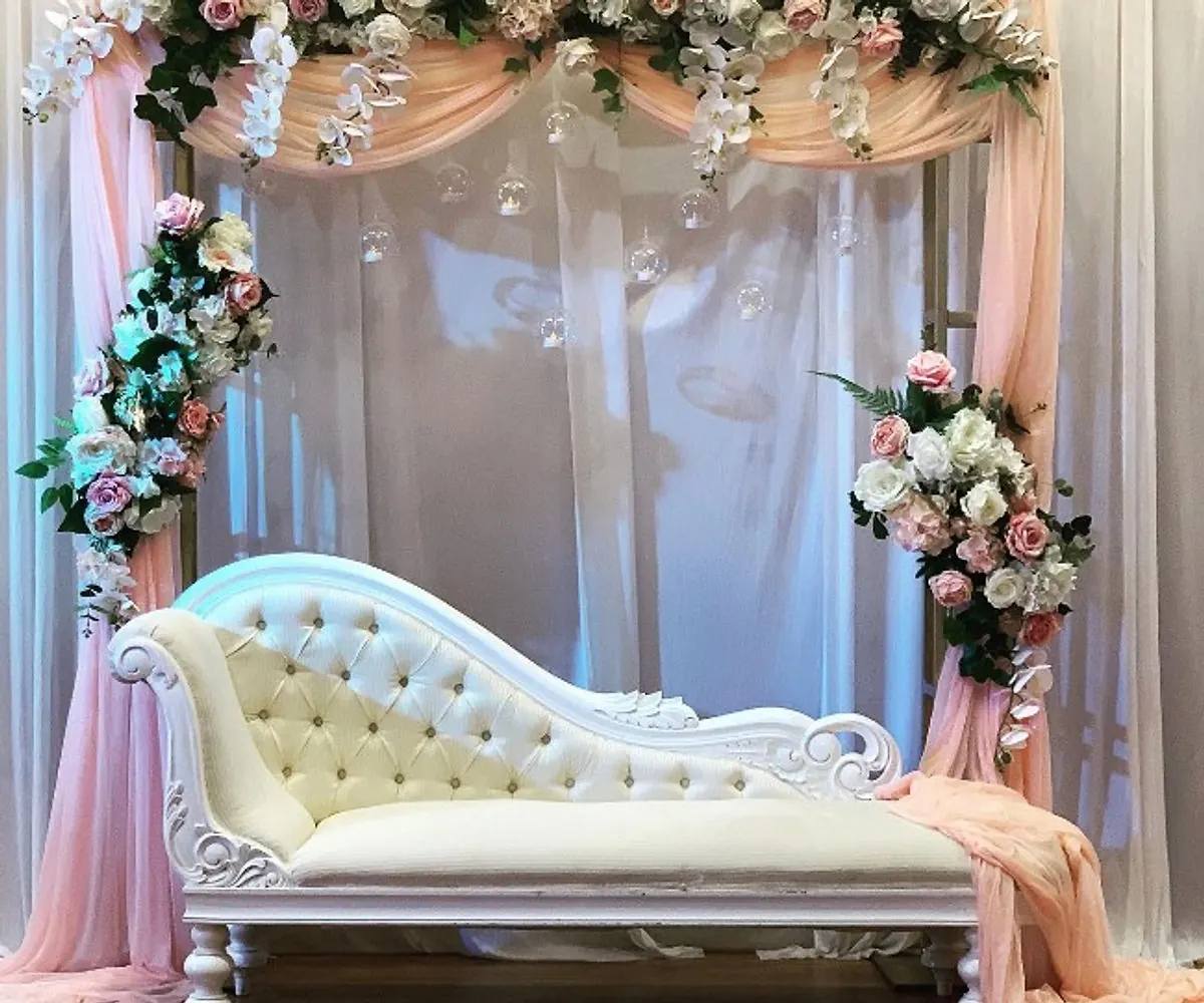arch hire