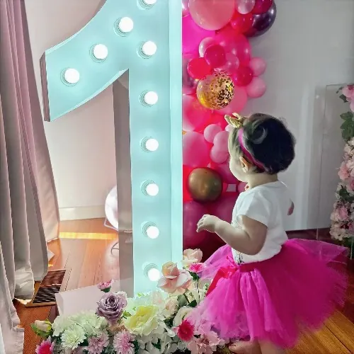 Number One Light Up Hire for Light up numbers hire