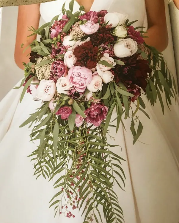 Teardrop Bouquet for Native bride's bouquet