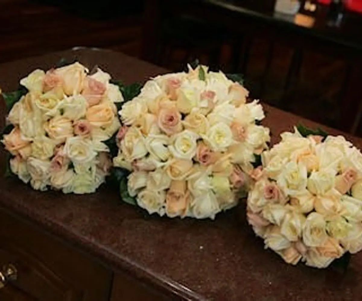 Rose bouquets for weddings