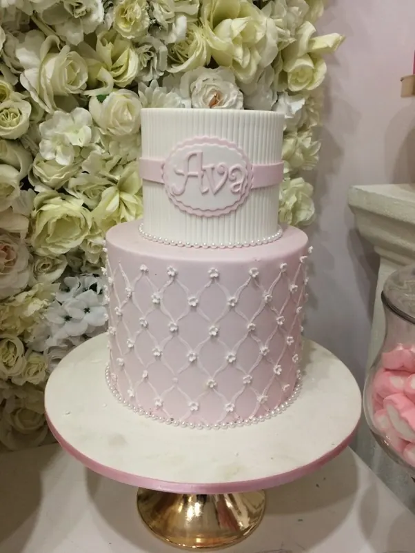 Gold Cake Stand Hire for single tier cake stand