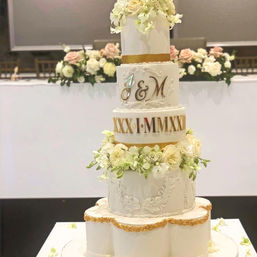 Acrylic cake topper