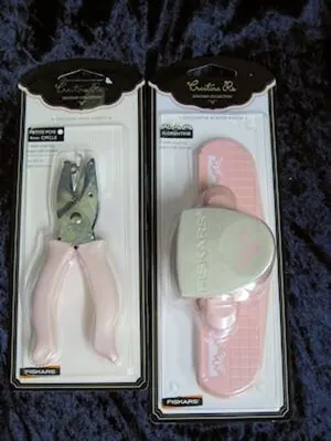 Invitation Tools for paper hole punch