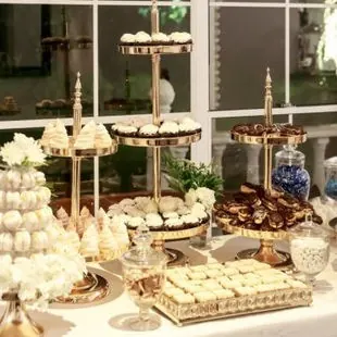 Sweets Buffet Stands for Cake Stands