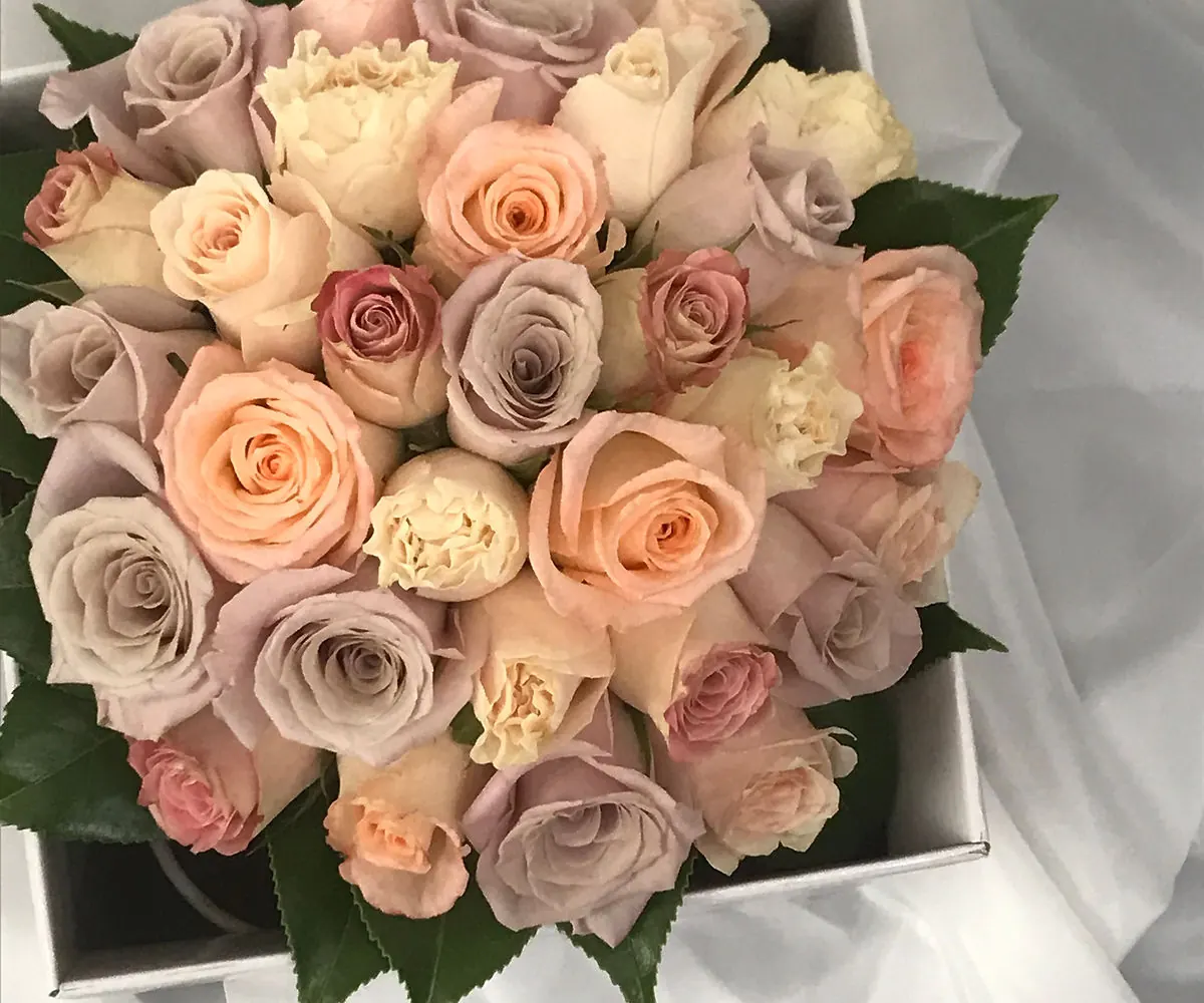 Pastel coloured rose bouquet