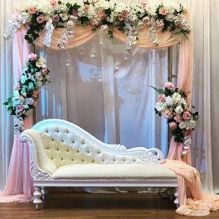 Chaise lounge
