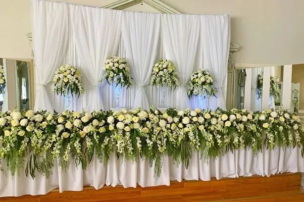 Flower Runner And Vases With Draping for Draping and flowers
