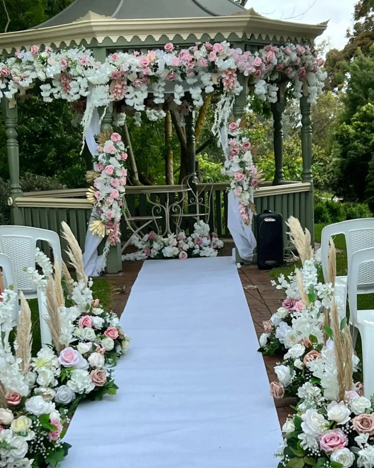 Ceremony Aisle for Ceremony flowers