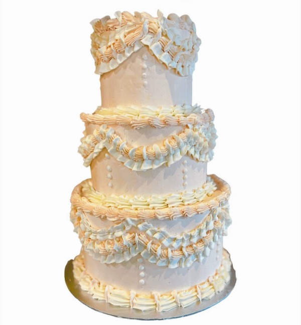 Vintage Design Wedding Cake for Antique design
