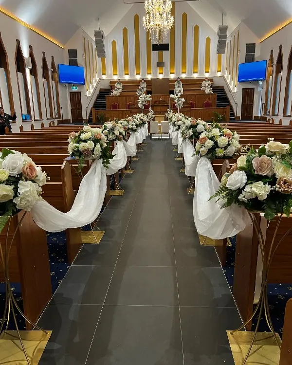 Wedding Aisle Flowers for floral wedding aisle