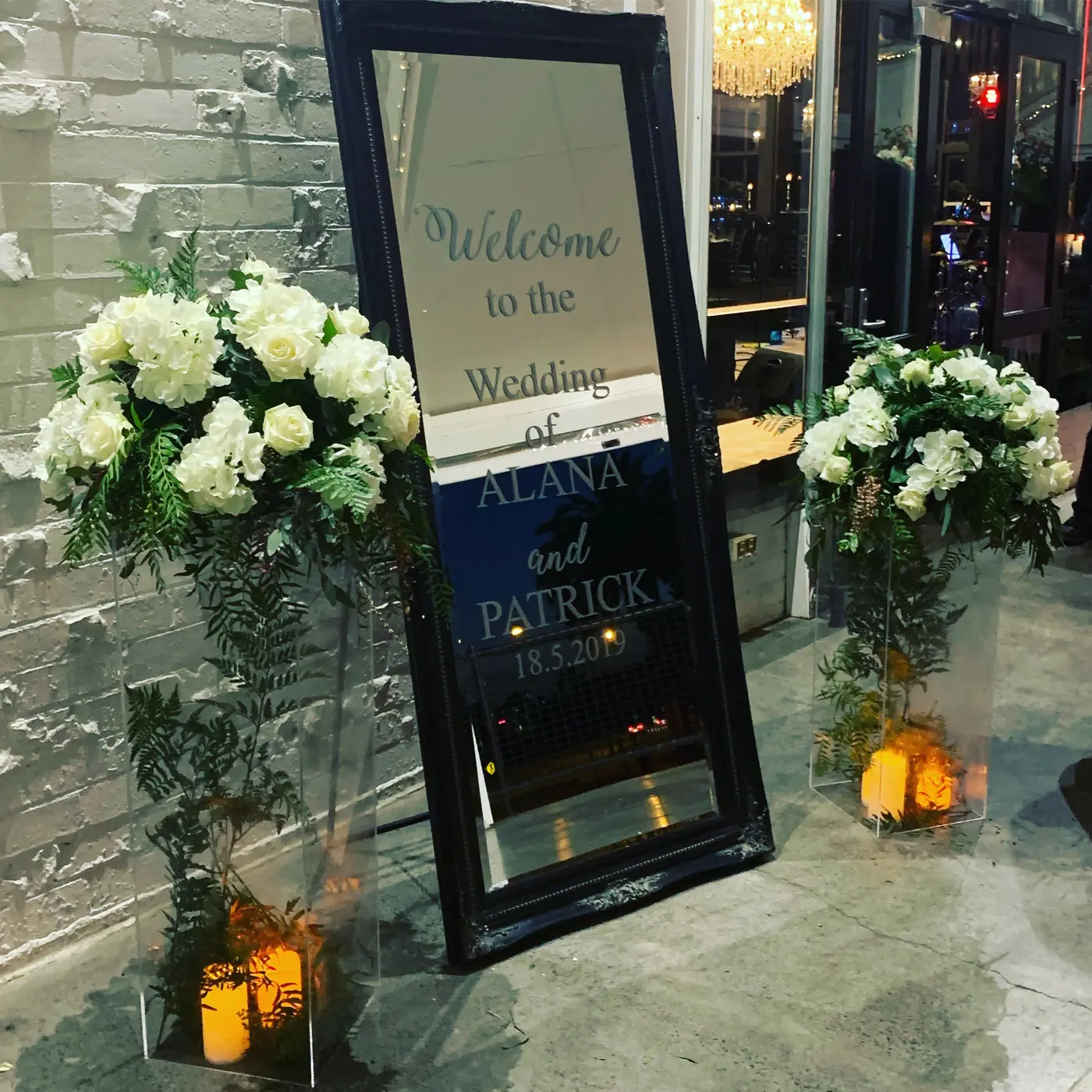 Mirror Entrance for Mirror Welcome