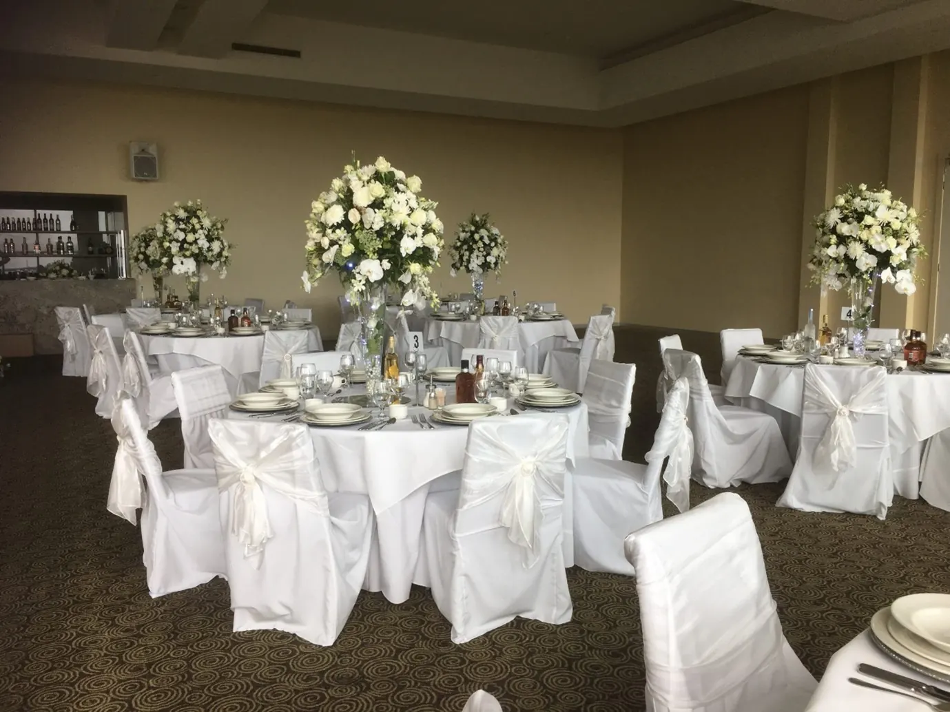 Tall Vase Centrepiece for Pedestal vase