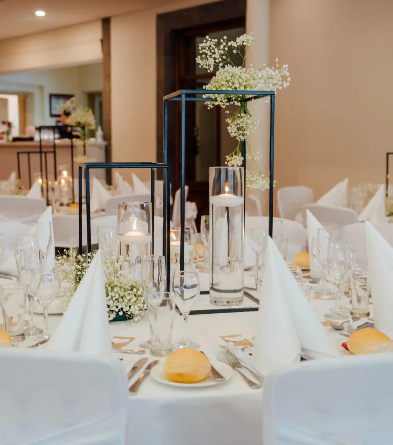 Black Table Centres for Black tower stands
