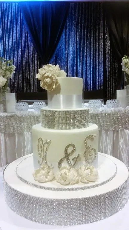 Diamante Cake for Diamante monogram cake