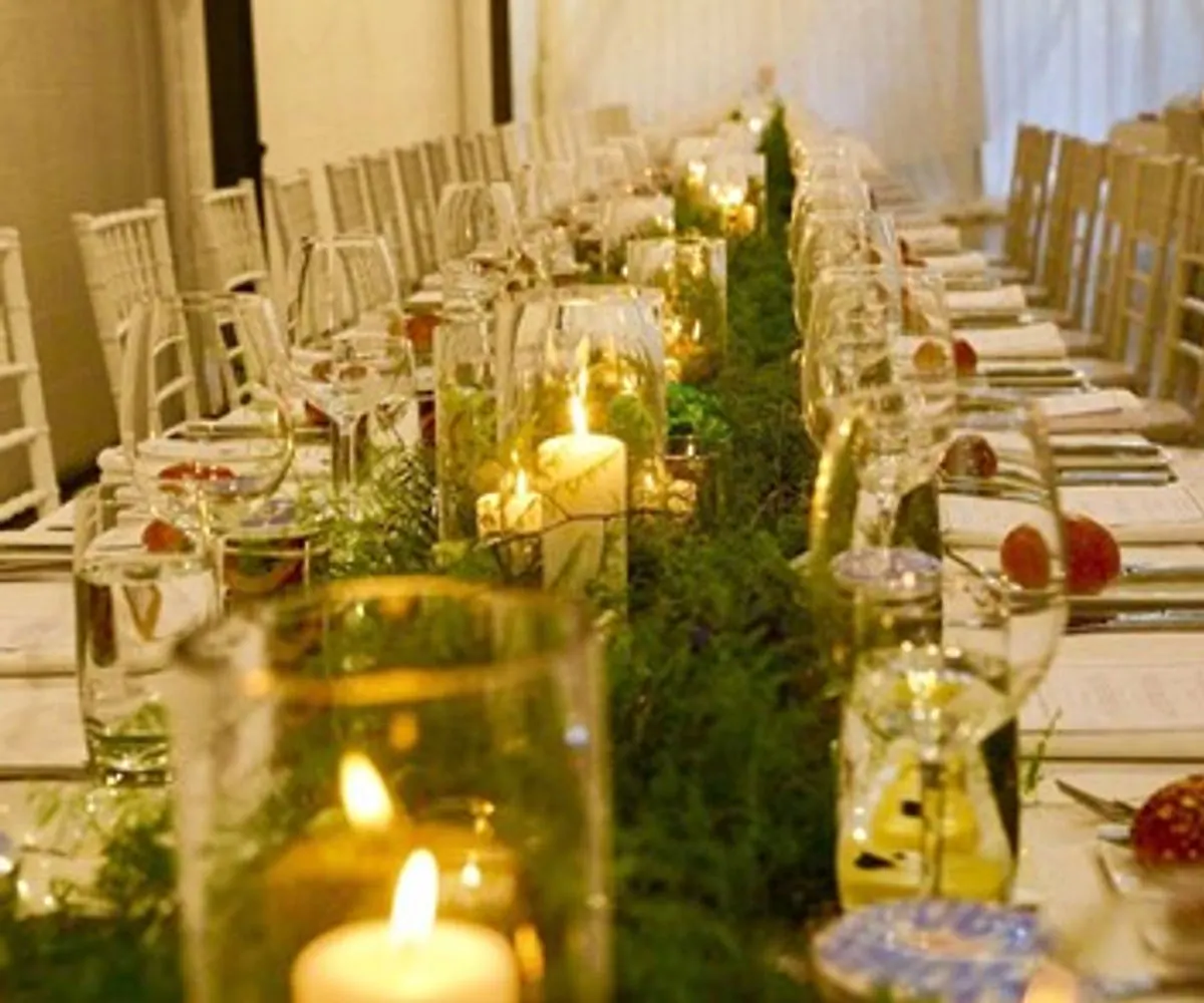 greenery table  runner