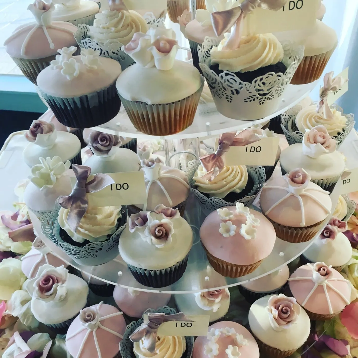 Designer Cupcakes for Designer Cupcakes