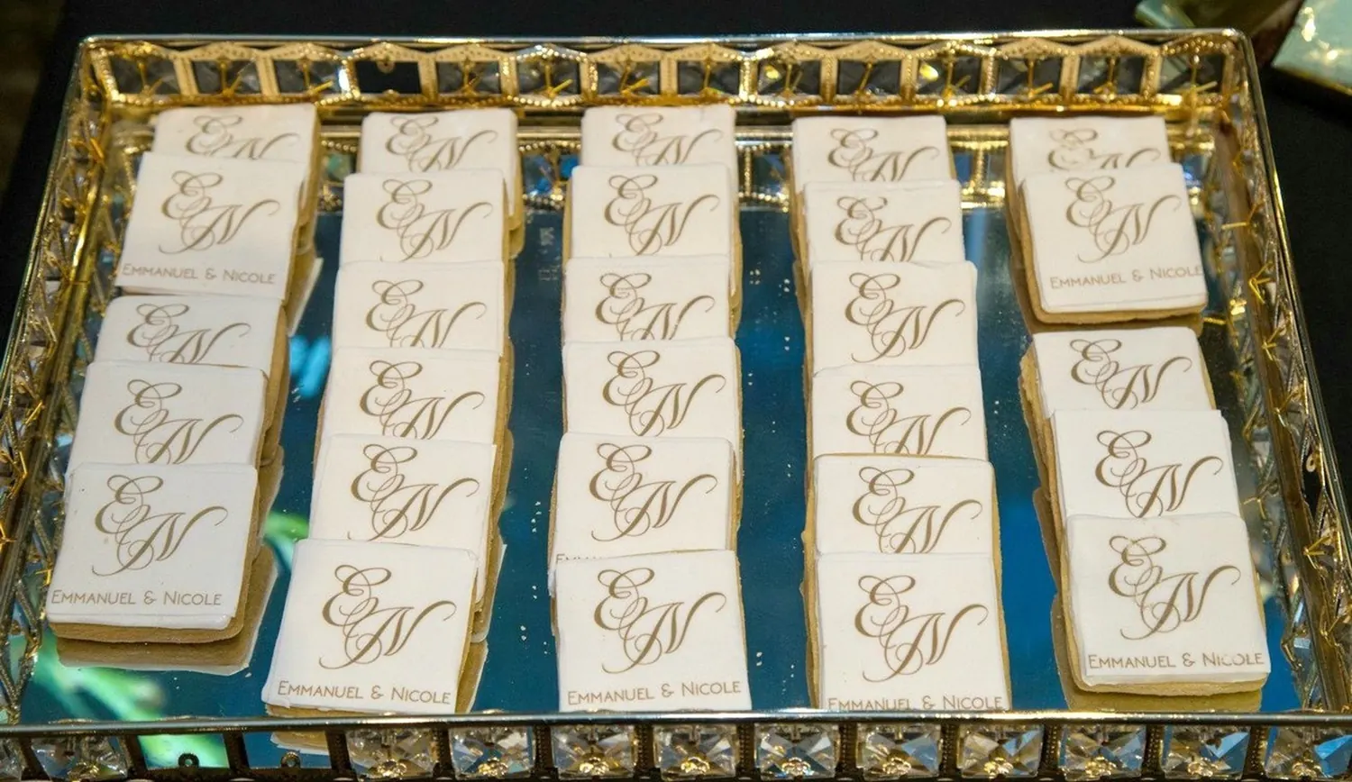 Wedding Cookies for monogrammed cookies