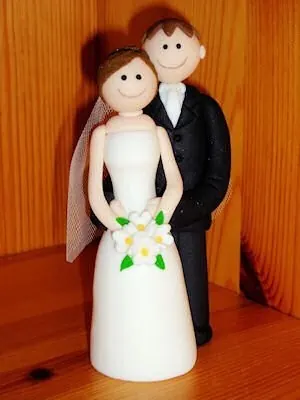 Bride and groom figurines for Bride and groom figurines