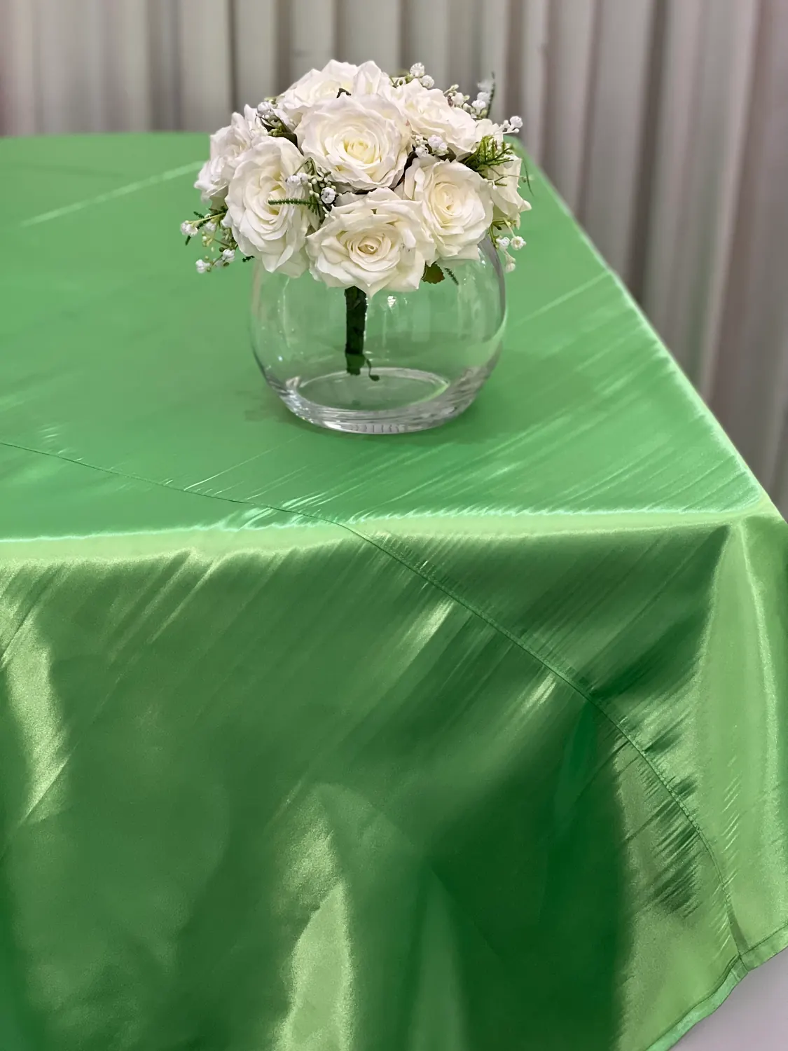 Green Table Cloth for Green satin square cloth