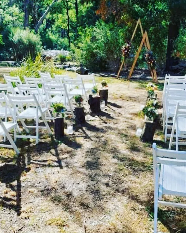 Rustic Ceremony Decor for Country wedding decor