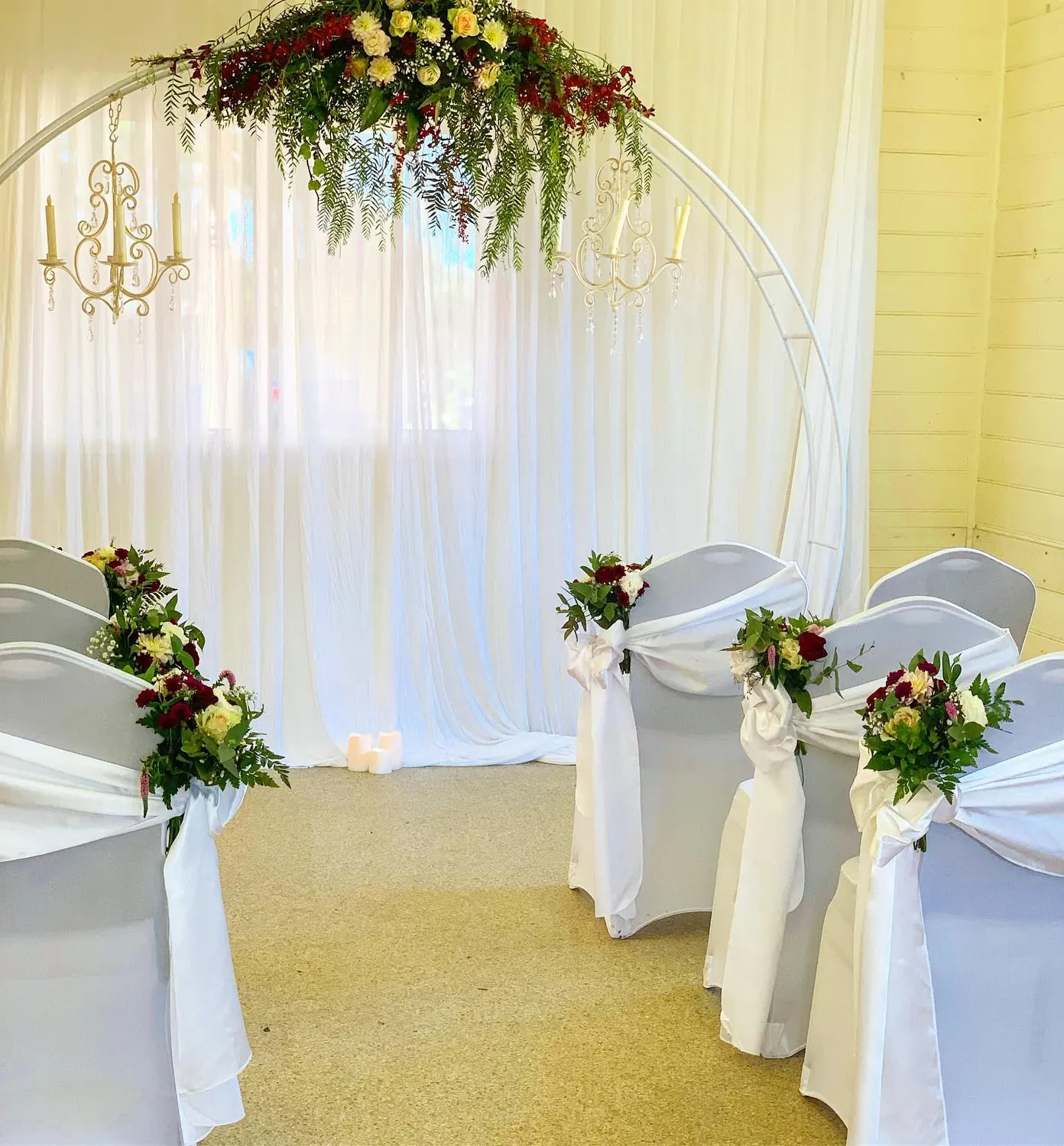 Chandelier Ceremony Backdrop for Circle arc backdrop
