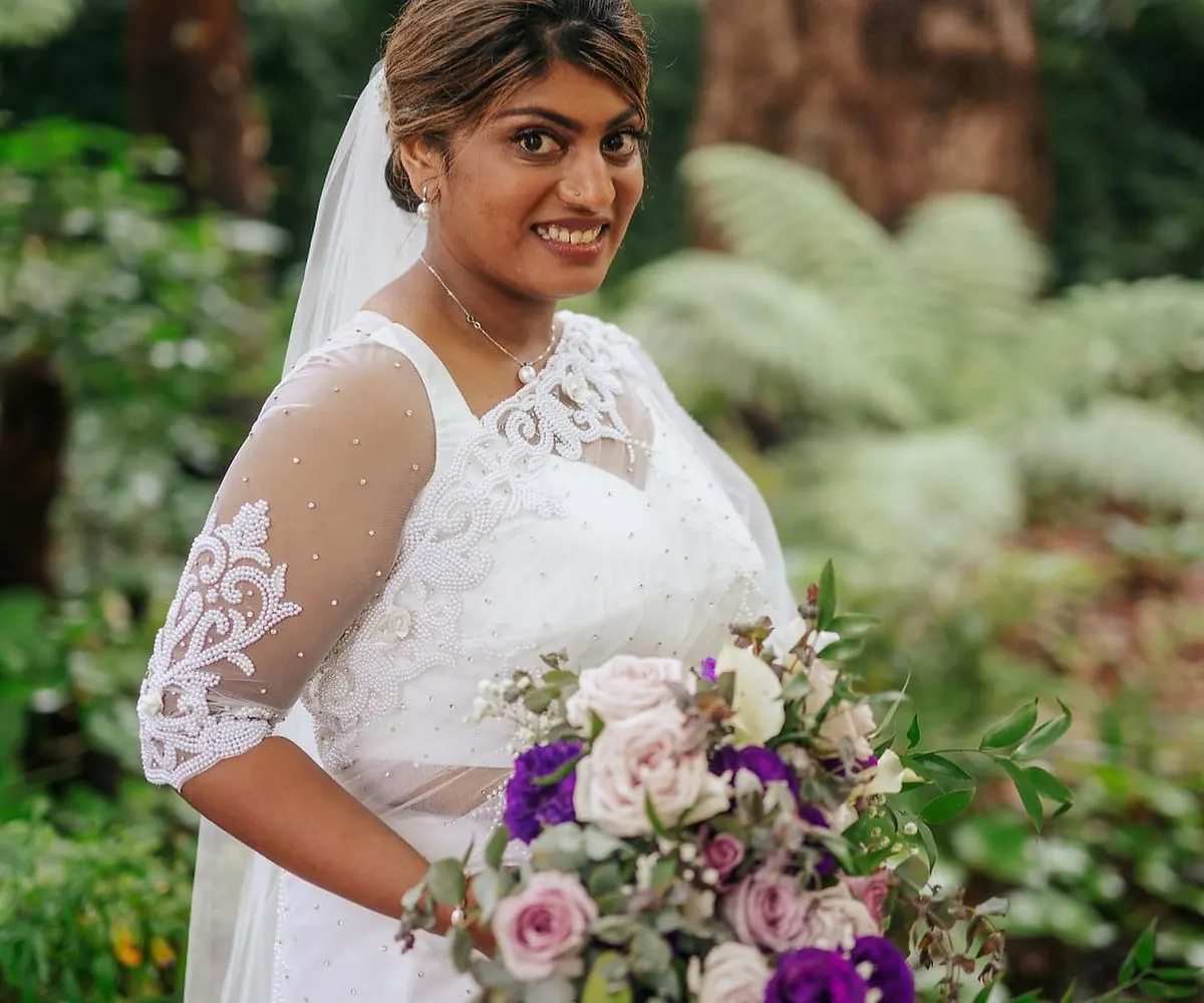 Shades of mauve bouquets