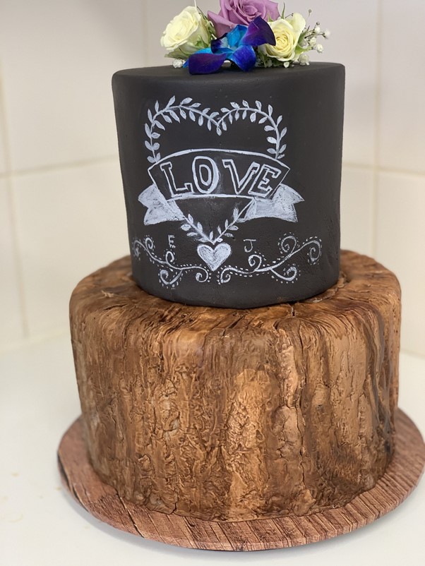 Woodgrain Design for woodgrain look cake