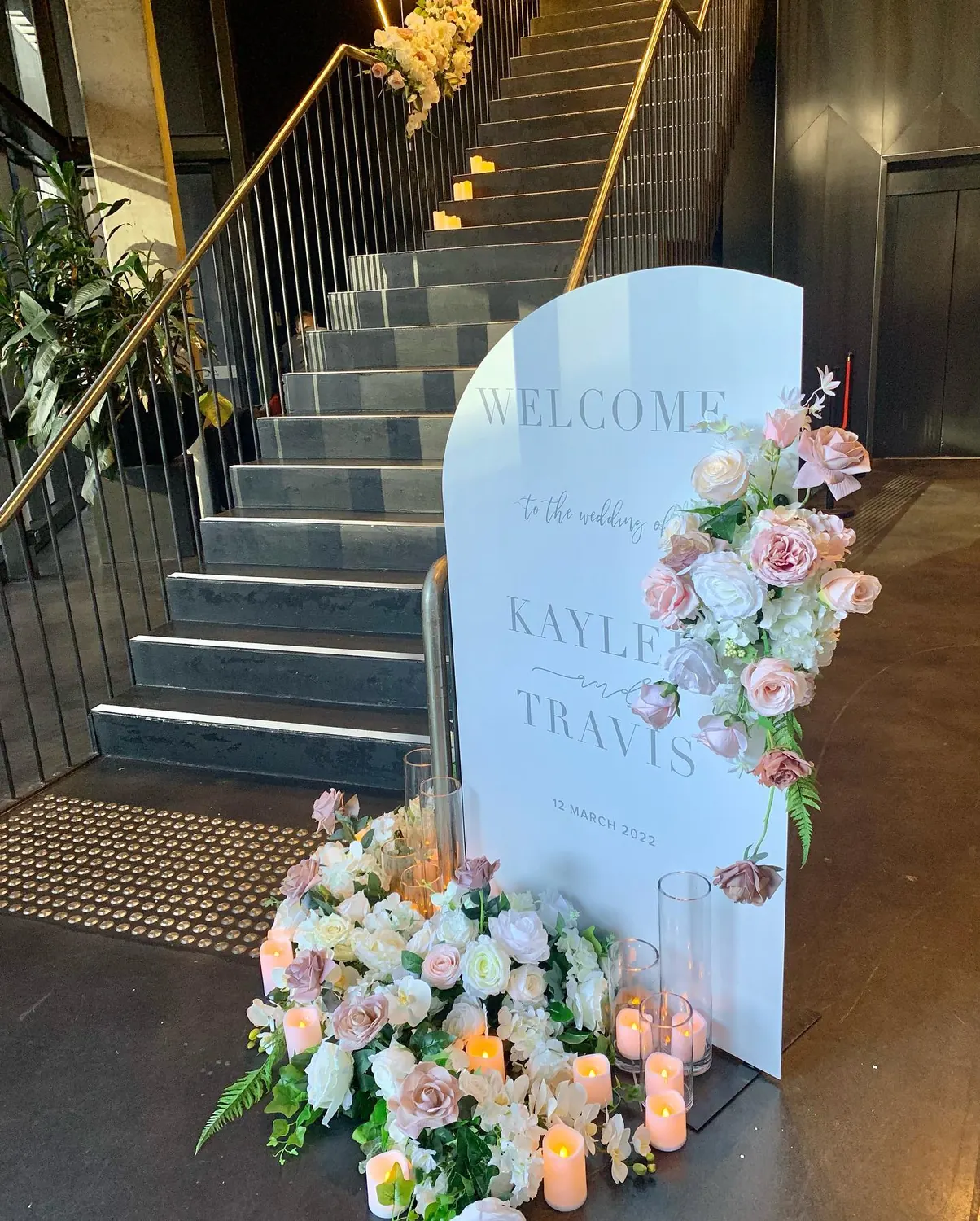 Welcome Board Flowers for Entrance flowers