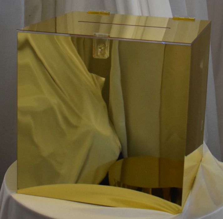 Gold Acrylic Wishing Well for Gold wishing well