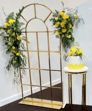 Gold And Yellow for yellow backdrop flowers