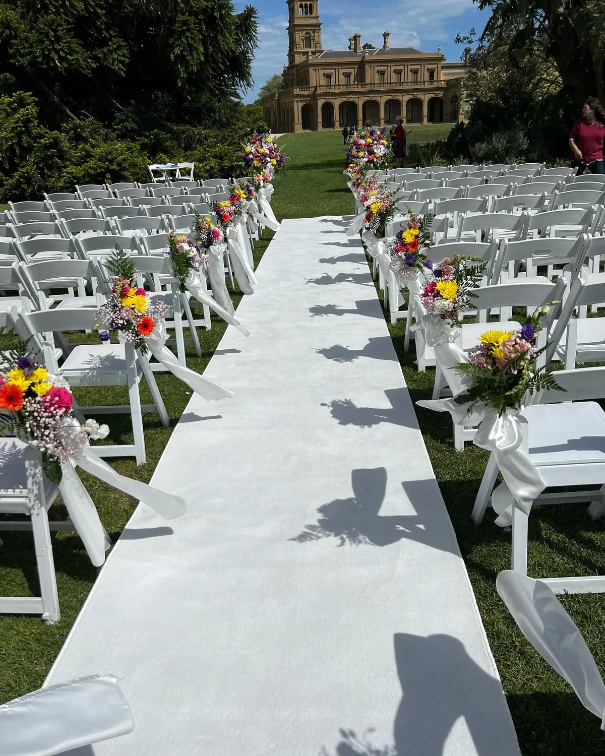 White Aisle for Aisle flowers