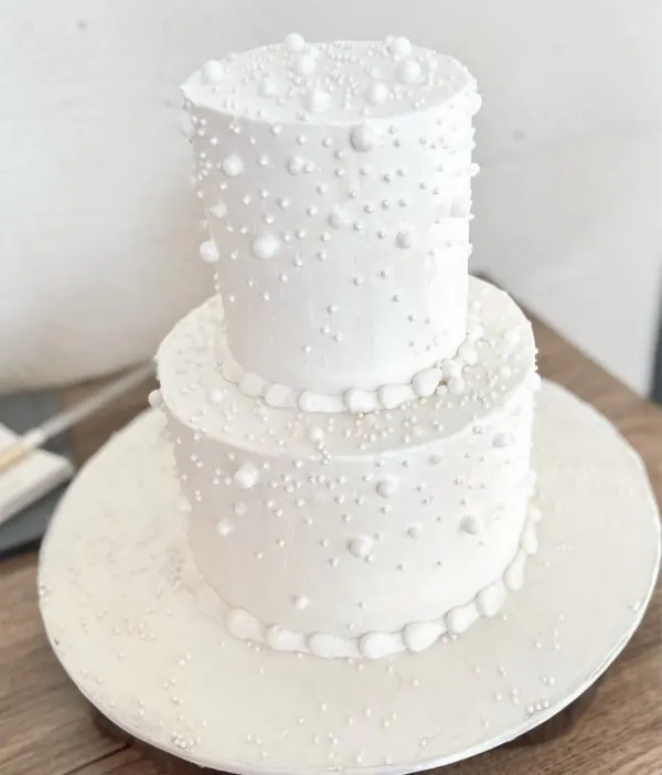 2 Tier White Wedding Cake for White pearls
