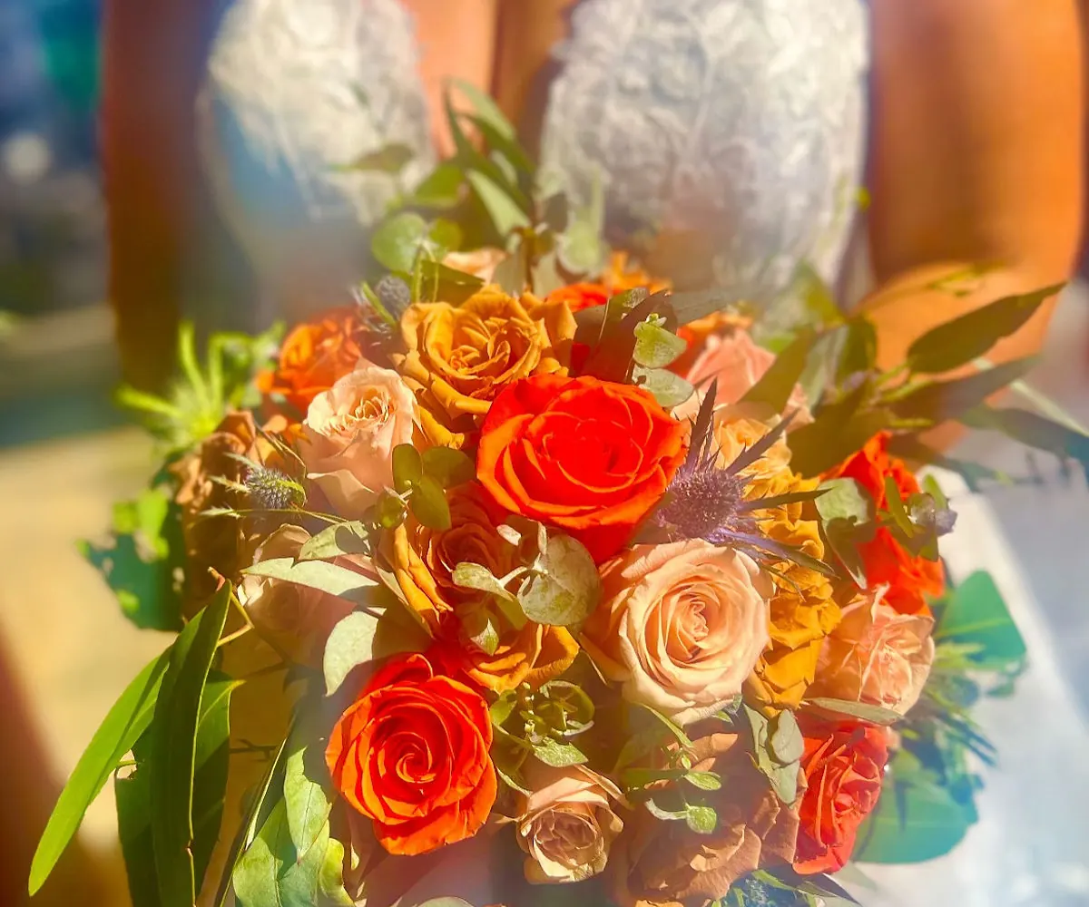 Shades of orange bouquets