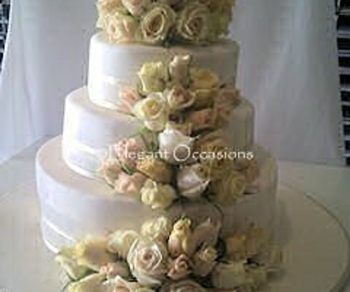 3 tier cake with fresh flowers
