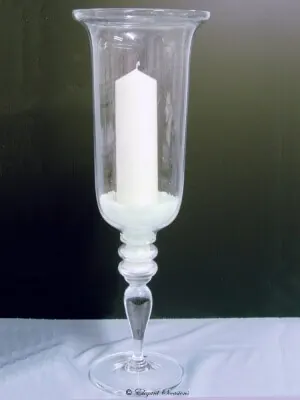 Fluted Pedestal Vase for Vase- champagne flute