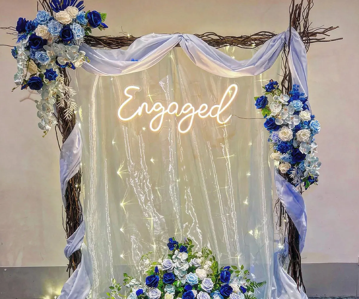 Rustic arch backdrop