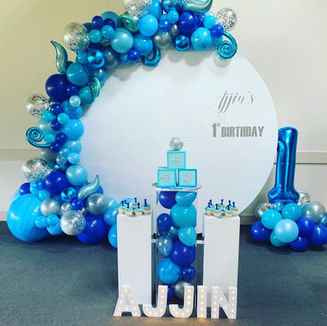 Blue theme backdrop