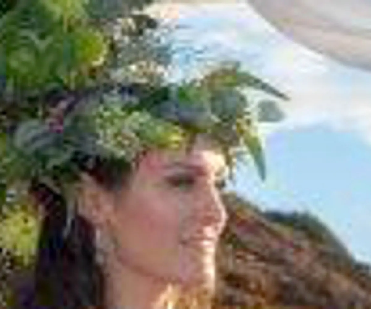Green flower crown